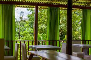 Brisas Arenal Hotel