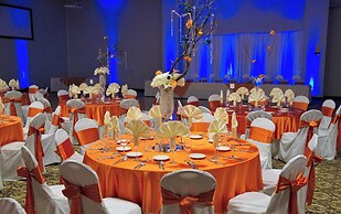 Montcler Hotel & Conference Center, Trademark by Wyndham