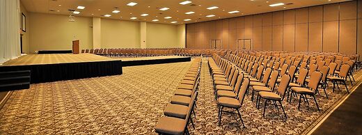 Montcler Hotel & Conference Center, Trademark by Wyndham