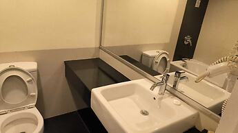Harmoni One Convention Hotel & Service Apartments
