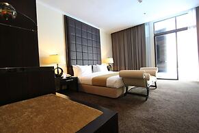 Harmoni One Convention Hotel & Service Apartments