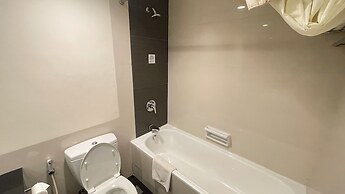 Harmoni One Convention Hotel & Service Apartments