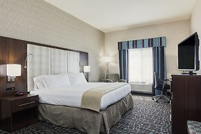 Holiday Inn Express & Suites Eureka by IHG