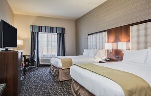 Holiday Inn Express & Suites Eureka by IHG