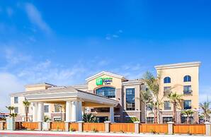 Holiday Inn Express & Suites Eureka by IHG