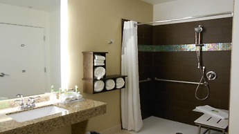 Holiday Inn Express & Suites Pocatello by IHG