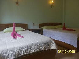 Black & White Bungalows