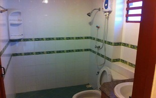 Black & White Bungalows