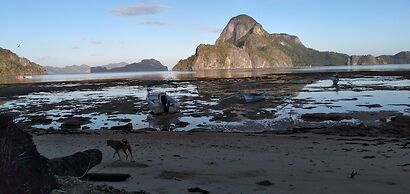 La Salangane Caalan Beach Villa