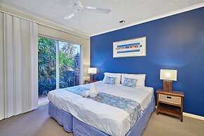 North Cove Waterfront Suites