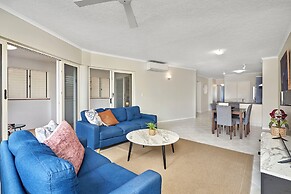 North Cove Waterfront Suites