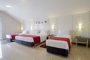 Hotel Confiance Prime Batel