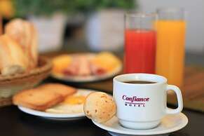 Hotel Confiance Prime Batel