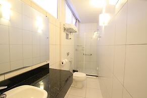 Hotel Confiance Prime Batel