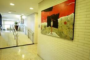 Hotel Confiance Prime Batel