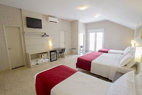 Hotel Confiance Prime Batel