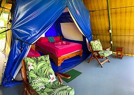 Hotel Las Caletas Lodge