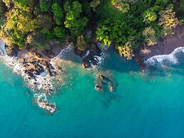 Hotel Las Caletas Lodge