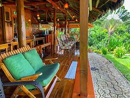 Hotel Las Caletas Lodge