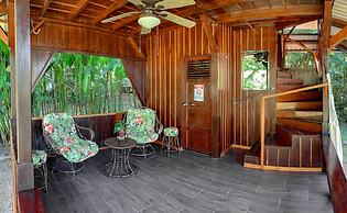 Hotel Las Caletas Lodge