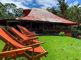 Hotel Las Caletas Lodge