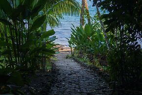 Hotel Las Caletas Lodge