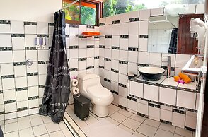 Hotel Las Caletas Lodge