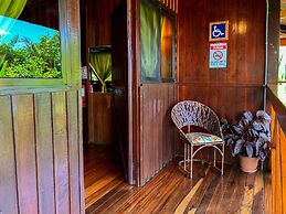 Hotel Las Caletas Lodge