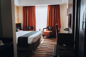 Hotel Shambala