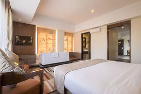 Hotel Shambala