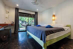 Mook Lanta Eco Resort
