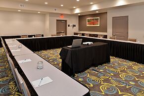 Homewood Suites By Hilton Cincinnati Mason