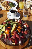 Athiri Santorini Hotel