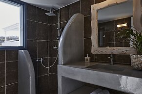 Athiri Santorini Hotel