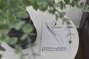 Athiri Santorini Hotel