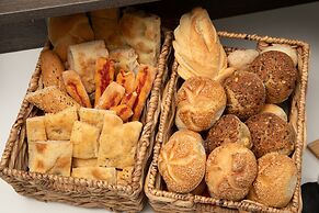 Fragrance Hotel St. Peter