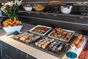 Fragrance Hotel St. Peter