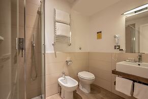 Fragrance Hotel St. Peter