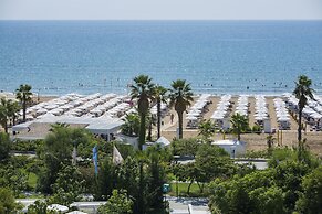 Tui Blue Side- All Inclusive