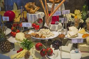 Tui Blue Side- All Inclusive