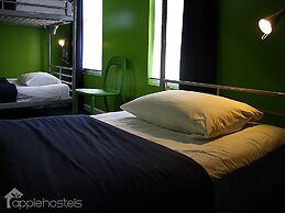 Apple Hostels