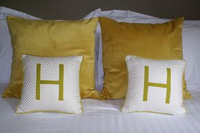 Haley's Hotel & Restaurant