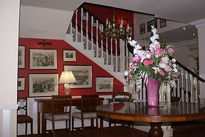 Haley's Hotel & Restaurant