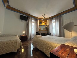 Hostal Dolcevita