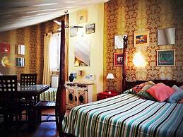 Hostal Dolcevita