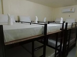 Seventeen Hostel
