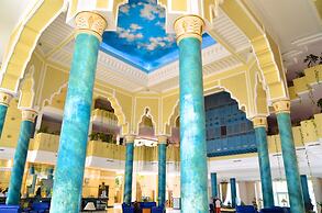 Royal Garden Palace (Families and Couples)