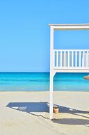 Royal Garden Palace (Families and Couples)