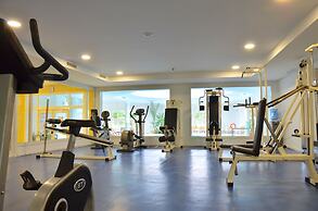 Royal Garden Palace (Families and Couples)