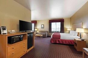Best Western Golden Prairie Inn & Suites